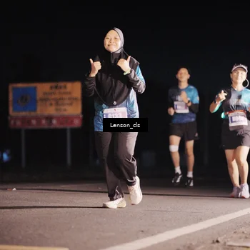 Runner Photo 4382257