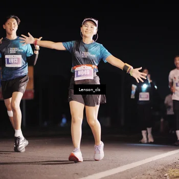 Runner Photo 4382276