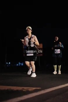 Runner Photo 4382291
