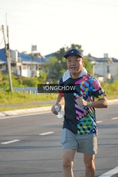 Runner Photo 4382343