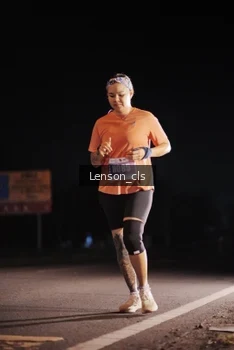 Runner Photo 4382363