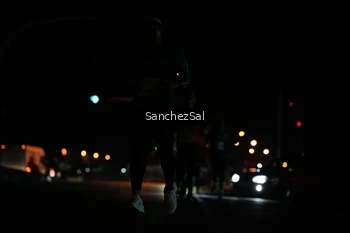 Runner Photo 4382370