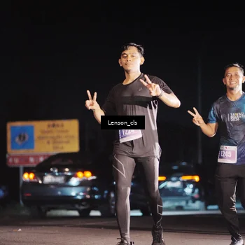 Runner Photo 4382376