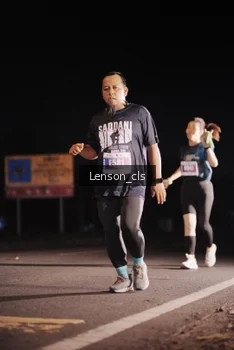 Runner Photo 4382381