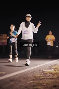 Runner Photo 4382387