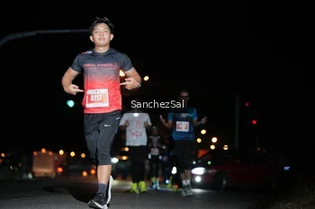 Runner Photo 4382415