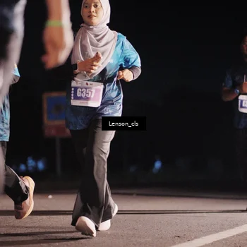 Runner Photo 4382423
