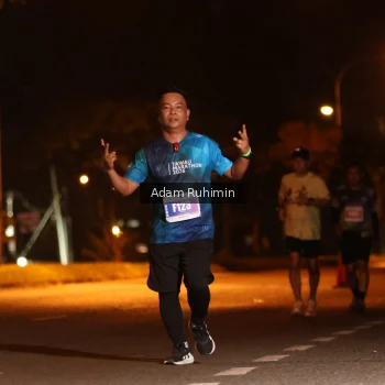 Runner Photo 4382438