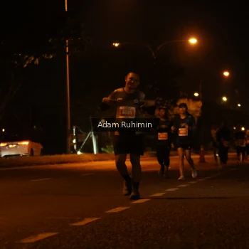 Runner Photo 4382445