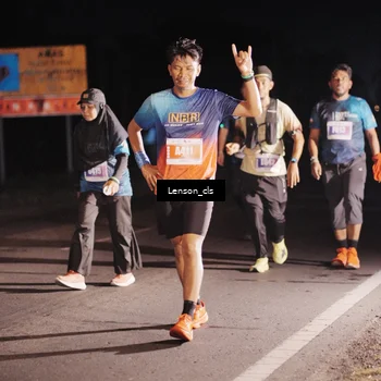 Runner Photo 4382464
