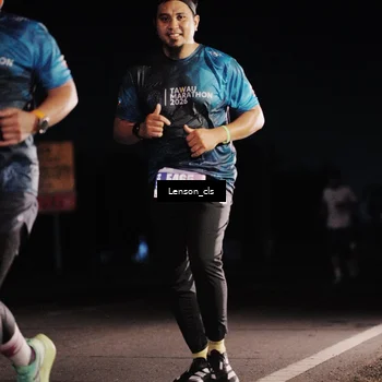 Runner Photo 4382465