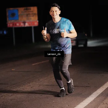 Runner Photo 4382474