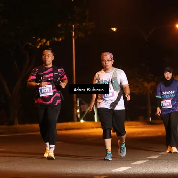 Runner Photo 4382515