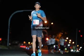 Runner Photo 4382598