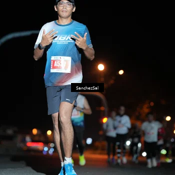 Runner Photo 4382630