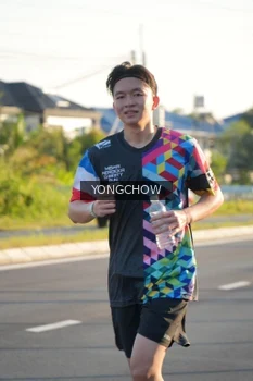Runner Photo 4382648