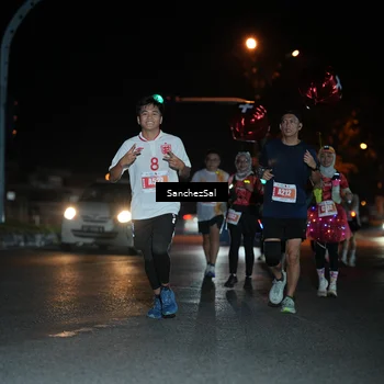 Runner Photo 4382748