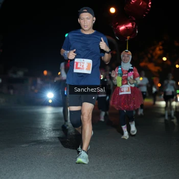 Runner Photo 4382766