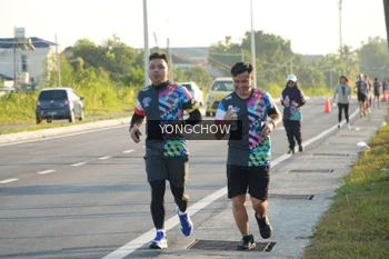 Runner Photo 4382775
