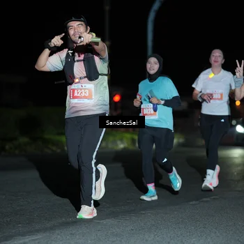 Runner Photo 4382863