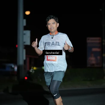 Runner Photo 4382873