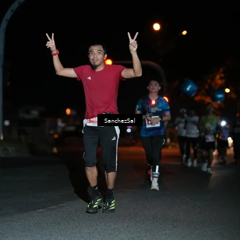 Runner Photo 4382942