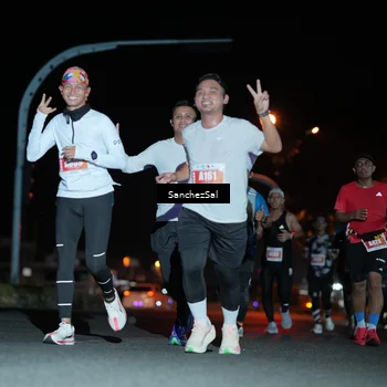 Runner Photo 4382967