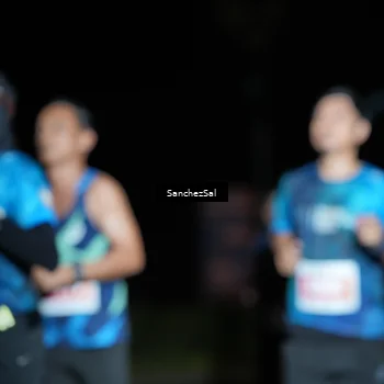 Runner Photo 4382993