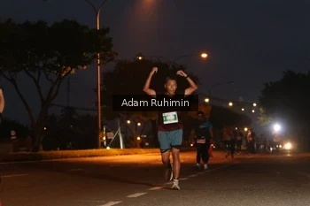 Runner Photo 4383009
