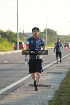 Runner Photo 4383014