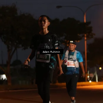 Runner Photo 4383025