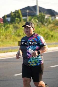 Runner Photo 4383047