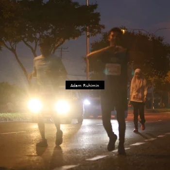 Runner Photo 4383055