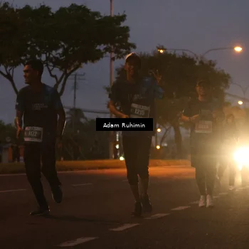 Runner Photo 4383072