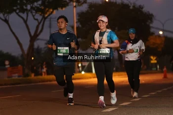 Runner Photo 4383081