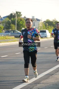Runner Photo 4383086