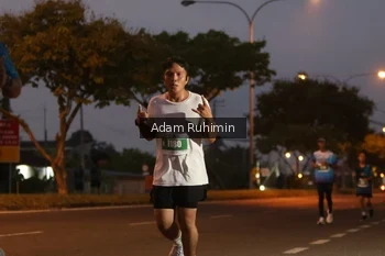 Runner Photo 4383095