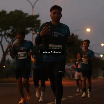Runner Photo 4383127