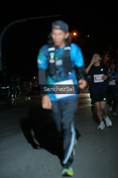 Runner Photo 4383159