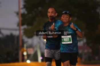 Runner Photo 4383172