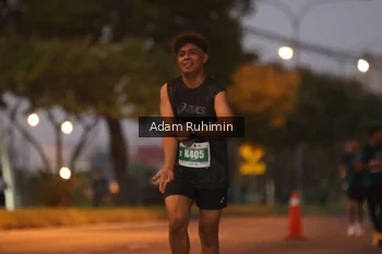 Runner Photo 4383213