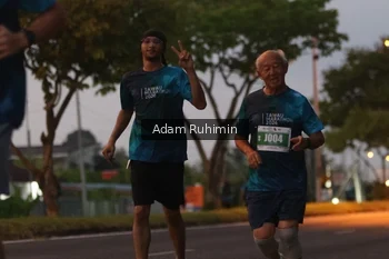 Runner Photo 4383219