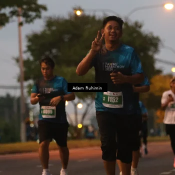 Runner Photo 4383237