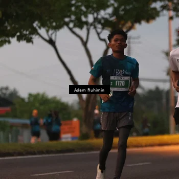 Runner Photo 4383249