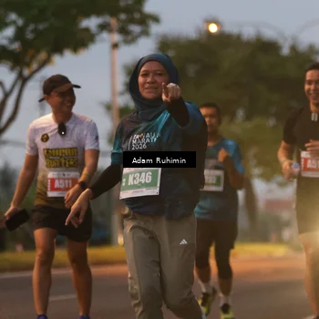 Runner Photo 4383260
