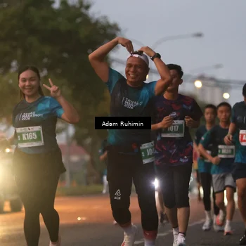 Runner Photo 4383276