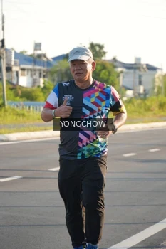 Runner Photo 4383279