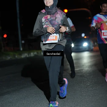 Runner Photo 4383280