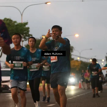 Runner Photo 4383284