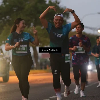 Runner Photo 4383285
